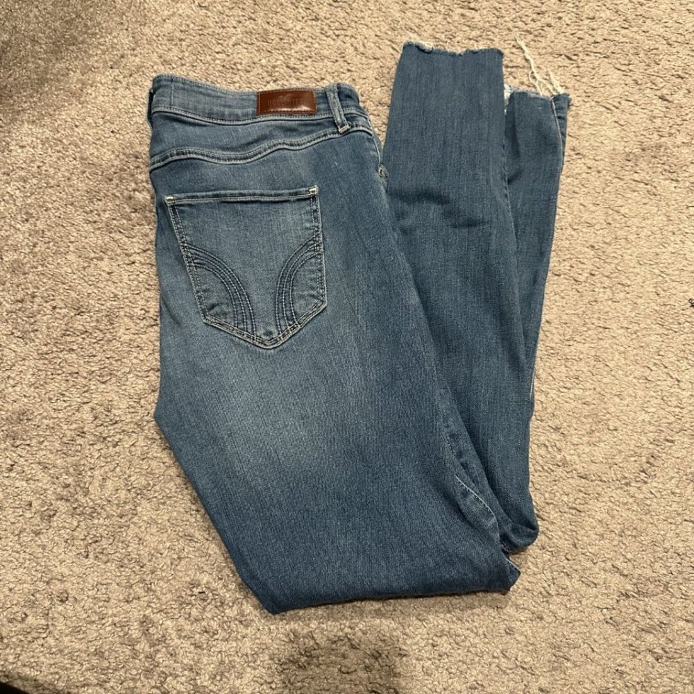 Hollister Distressed Skinny Jeans